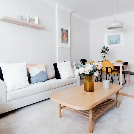 Flat W Balcony Near Taksim Square In Istiklal Apartment