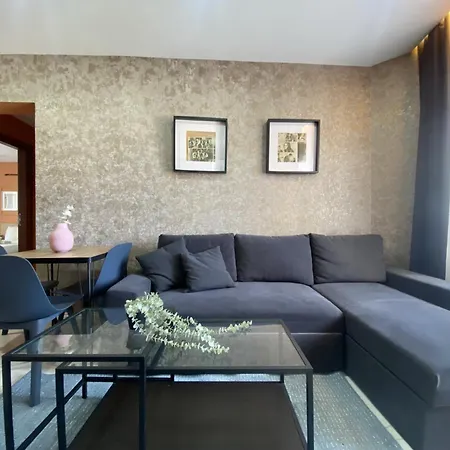 Apartament Flat W Balcony Near Taksim Square In Istiklal *