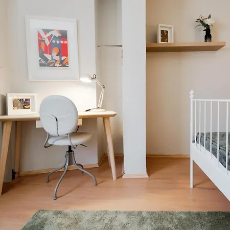 Flat W Balcony Near Taksim Square In Istiklal Apartament *